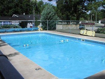 Jell E Bean Campground And Trailers Hotel Wasaga Beach Exterior foto